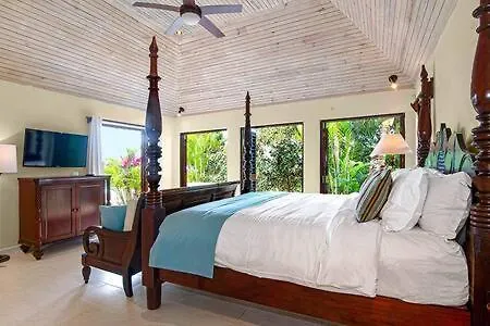 Hospitalityexpert Cosy 3 Bedroom Villa & Cottage, Pool, Beach Access, Sleeps 16 Бухта Монтего 0*,  Ямайка