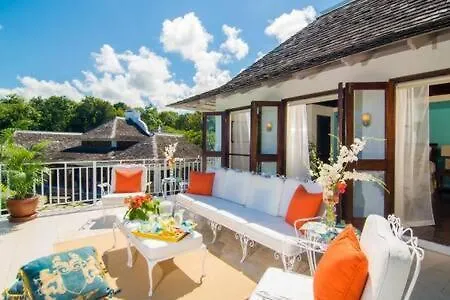 Hospitalityexpert Cosy 3 Bedroom Villa & Cottage, Pool, Beach Access, Sleeps 16 Montego Bay